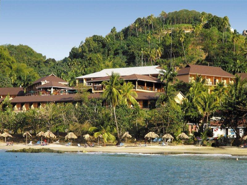 Grafton Beach Resort Black Rock Exterior photo